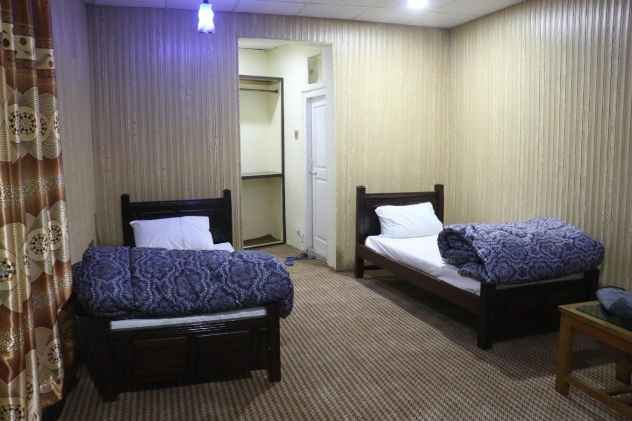 Golden Peak Guest House Gilgit Luaran gambar