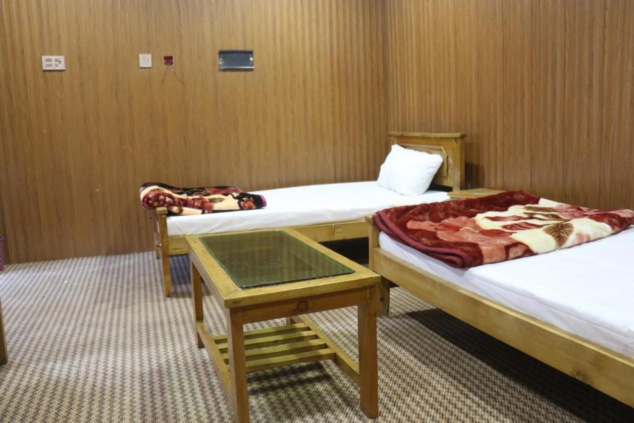 Golden Peak Guest House Gilgit Luaran gambar