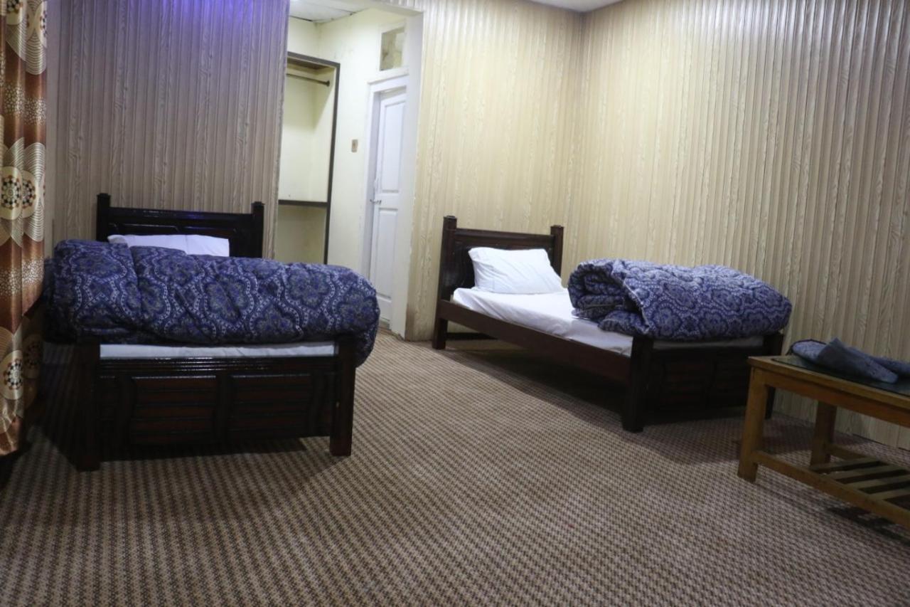 Golden Peak Guest House Gilgit Luaran gambar