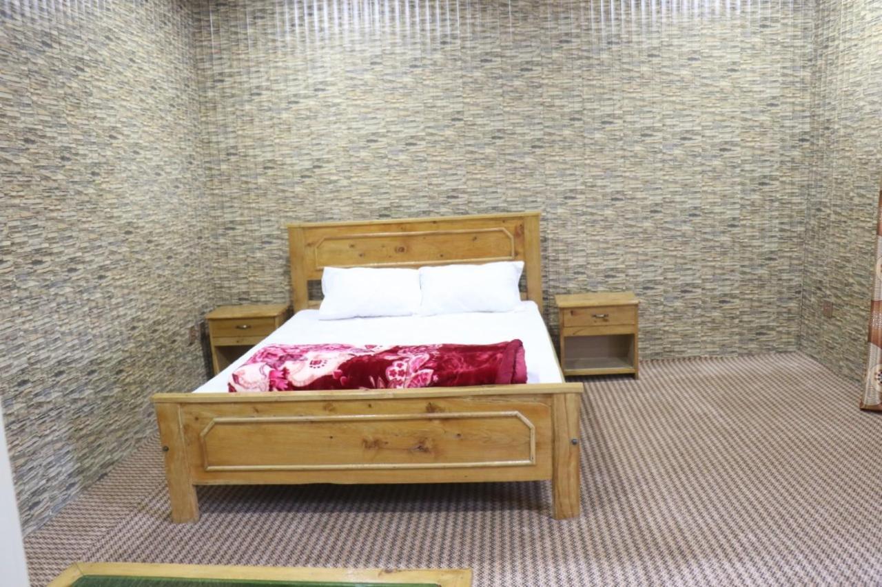 Golden Peak Guest House Gilgit Luaran gambar